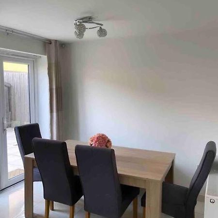 3 Stories, 5 Bedroom House In Prime Location With Balcony And Shared Garden Liverpool Extérieur photo